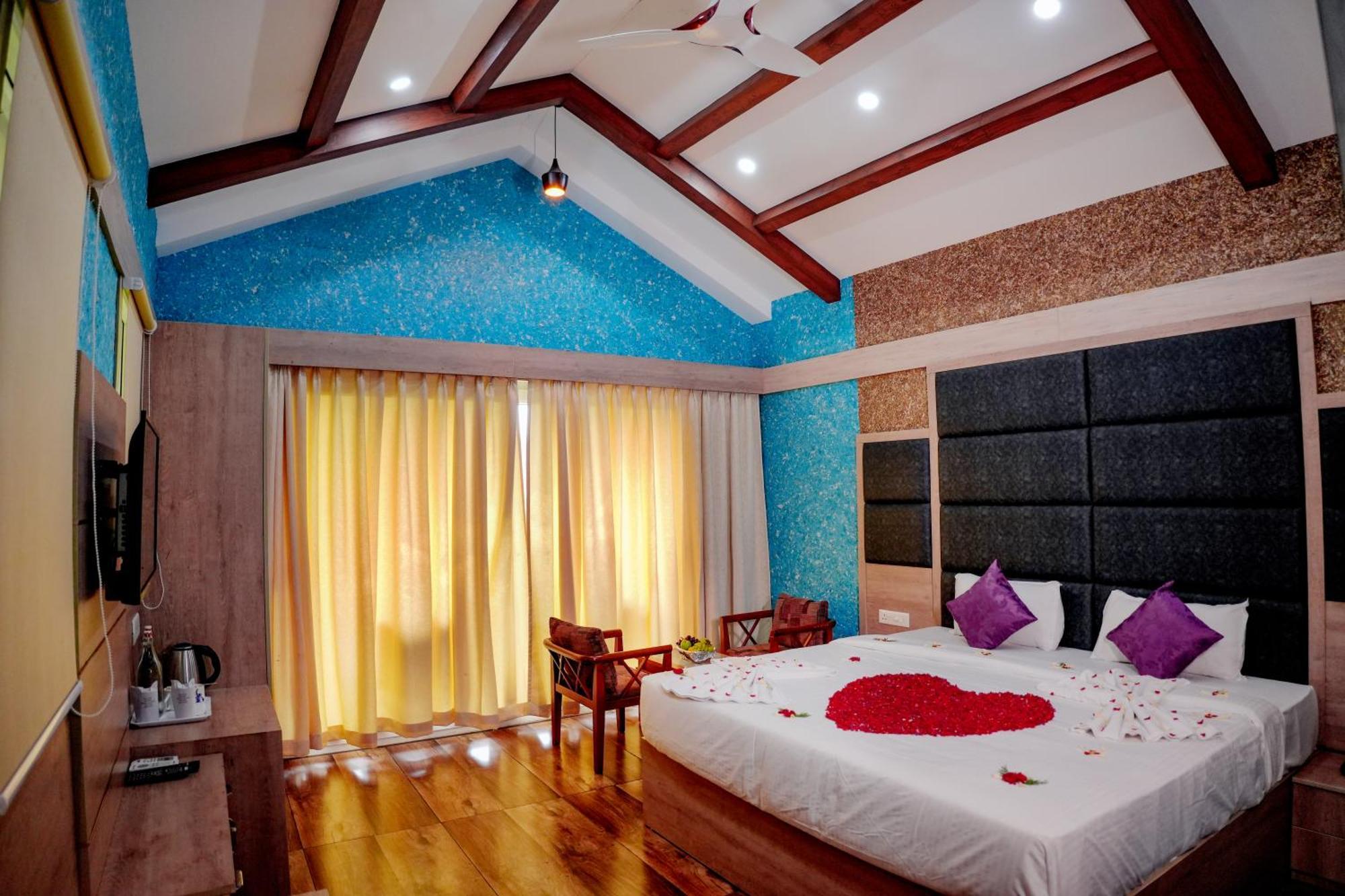 The Lake View Munnar Exterior photo