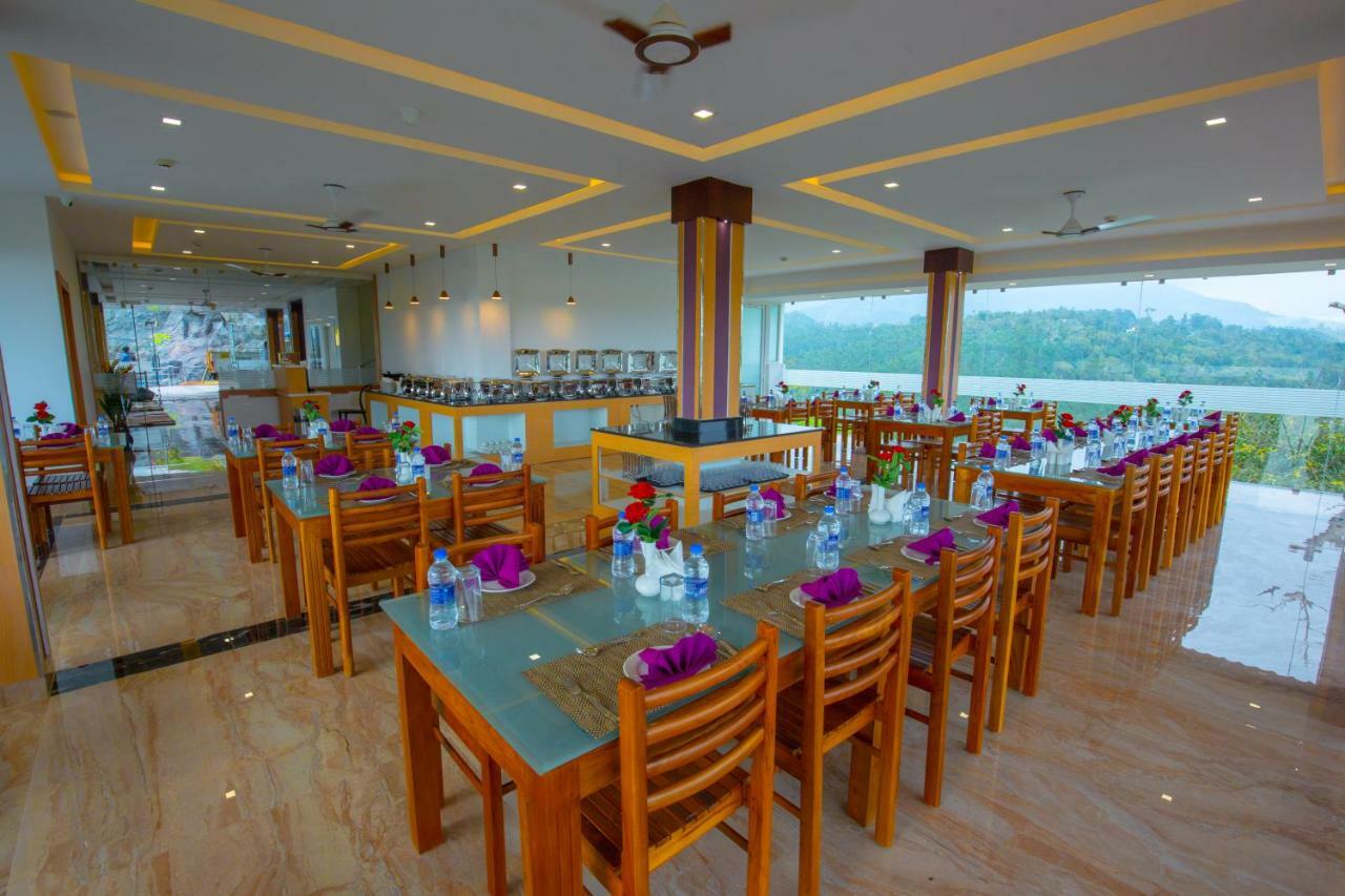 The Lake View Munnar Exterior photo