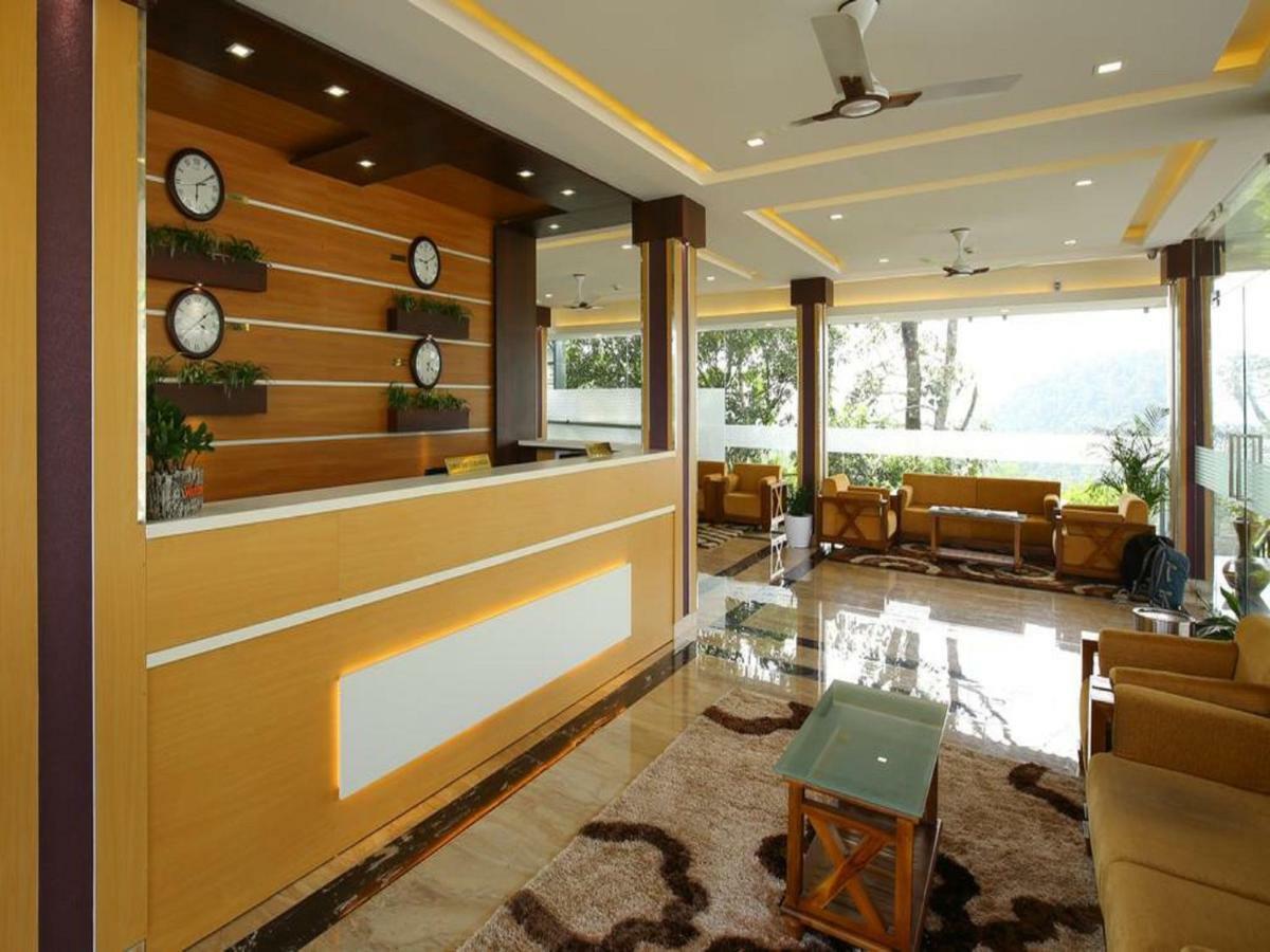 The Lake View Munnar Exterior photo