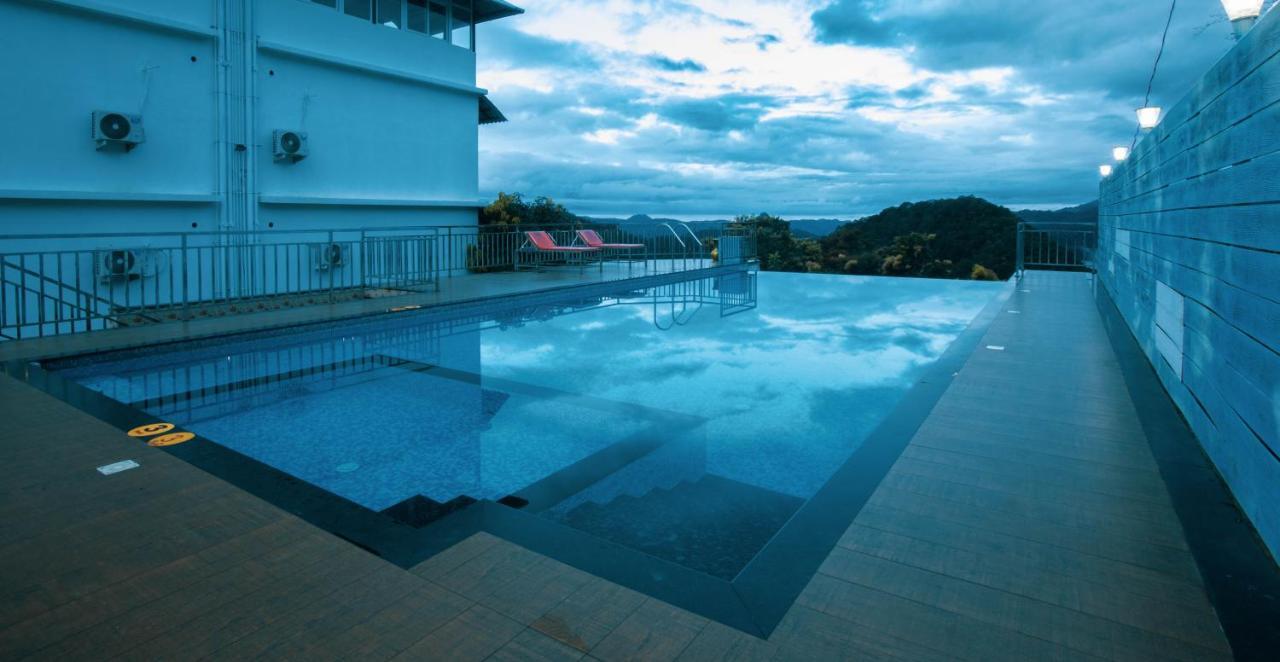 The Lake View Munnar Exterior photo