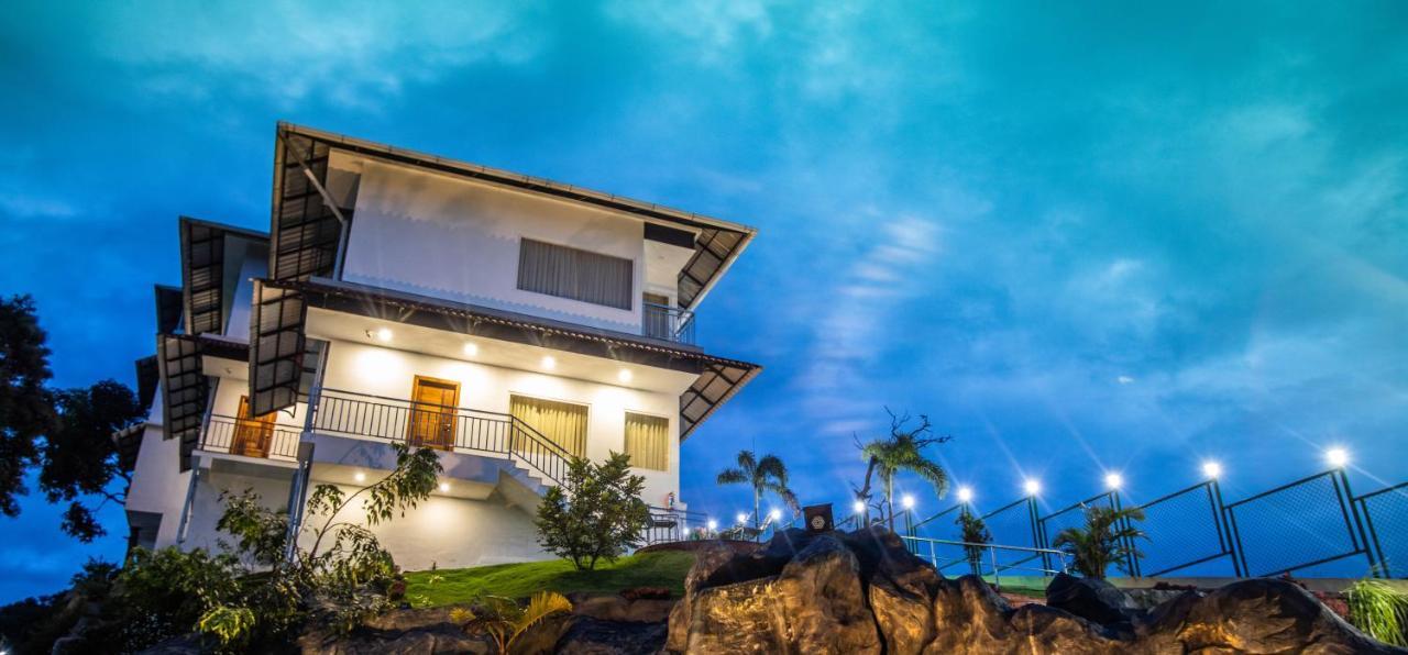 The Lake View Munnar Exterior photo